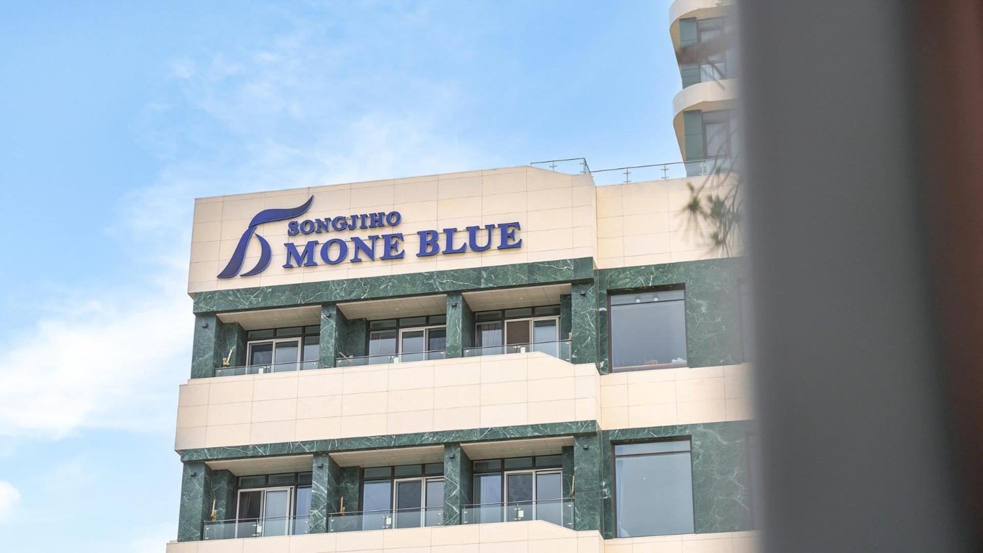 Goseong Moneblue Pension Exteriör bild